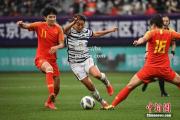 bsports体育-韩国女足队员奋勇斗争，成功晋级决赛