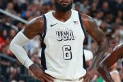 bsports体育-世界级篮球明星在比赛中展现实力