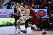 bsports体育-黄蜂主场惊险逆转步行者，蓝绿对攻却输在所欲来