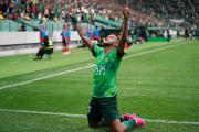bsports体育-绝对速度：国安前锋反击突破瞬间进球！