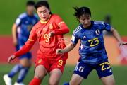 bsports体育-阿联酋女足队在训练中展现出色的团队合作