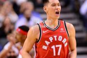 bsports体育-猛龙全队合作默契，打造统一整体