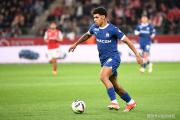 bsports体育-里尔队经历换帅风波，球员表现出色仍奉献胜利