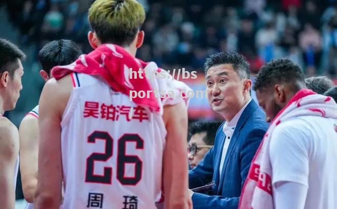 球员状态神勇球迷喜出望外，表现令人期待